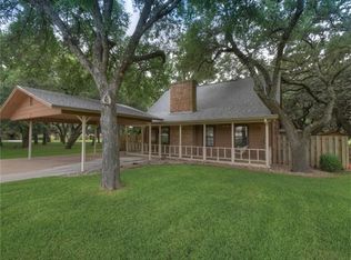 408 Oakcrest Dr, Horseshoe Bay, TX 78657