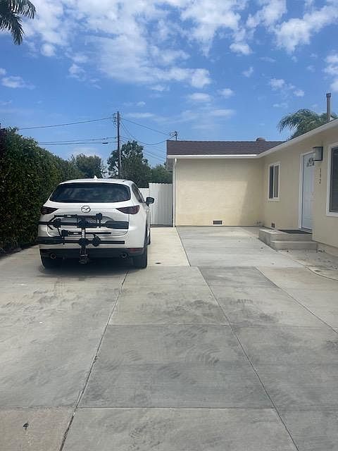 PARKING FOR TWO CARS