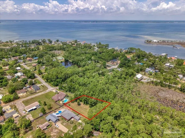 5601 Fleming Pl, Perdido Key, FL 32507