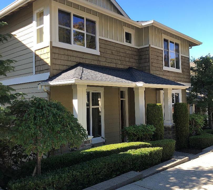 1st image of 2117 32nd Ave NE