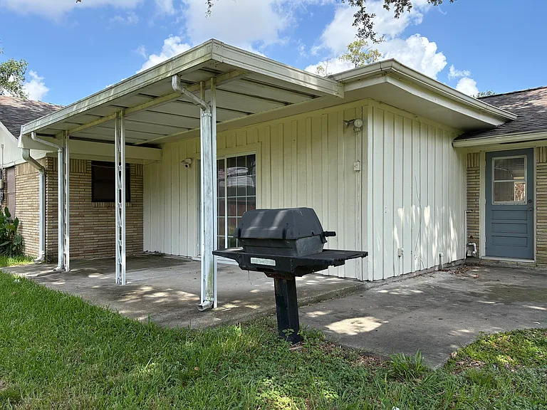 1411 Ansbury Dr — Photo 18