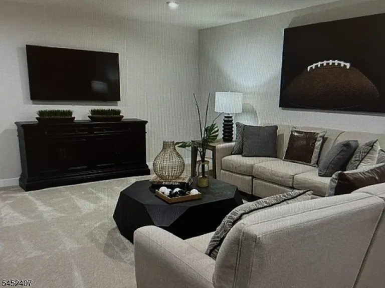 2 Drake Ct — Photo 1