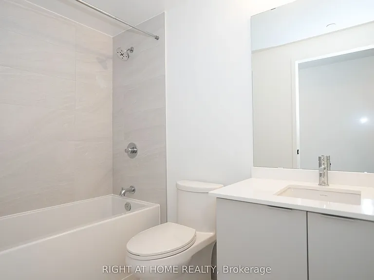 2075 Lakeshore Rd #308 — Photo 11