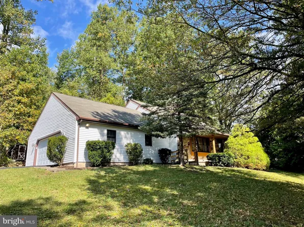 103 Rocky Ln, Marysville, PA 17053