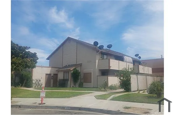 Building Photo - 2600 W Porter Ave #101-A