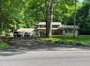 28 Bull Pine Rd, East Stroudsburg, PA 18301