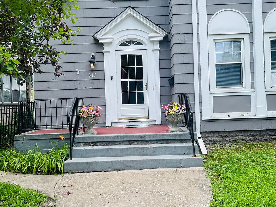 Front of property with secured entrance