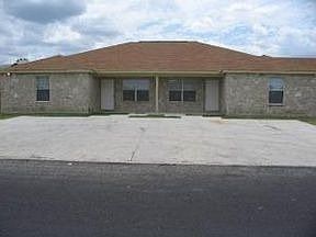 1st image of 7619 Oak Chase