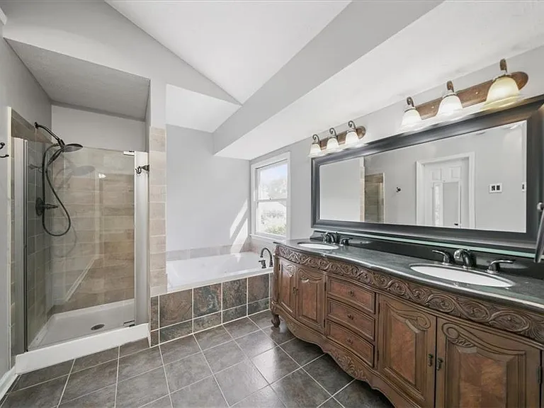 4085 Pineset Dr — Photo 21