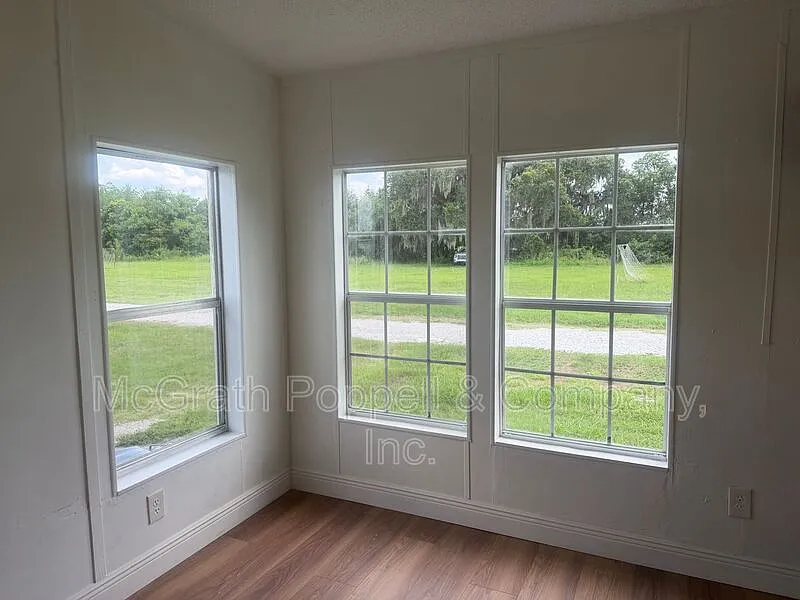 3 bed, 2.0 bath, $1,600 — Photo 3