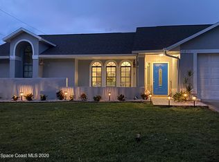 1871 Parrsboro St NW, Palm Bay, FL 32907