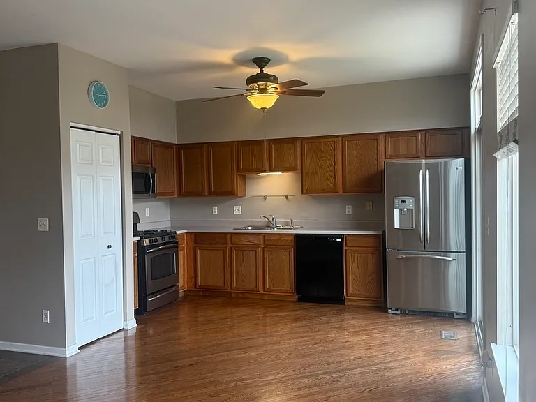 21529 Franklin Cir — Photo 11