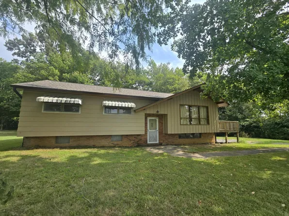 708 Armstrong Rd, Smithland, KY 42081