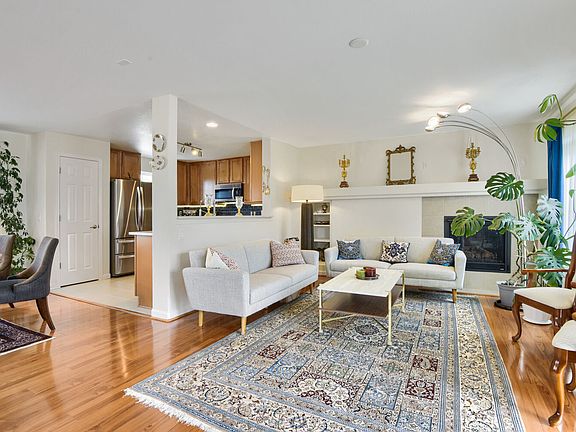 5th image of 7526 S Quatar Way