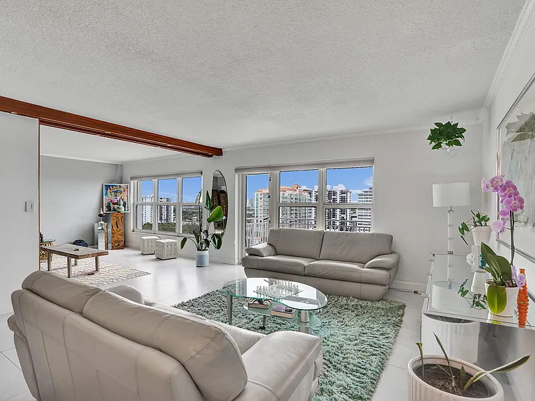 3000 E Sunrise Blvd #14F — Photo 22