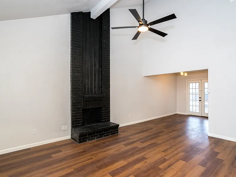 731 Garden Meadow Dr — Photo 4