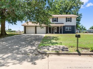 2709 Haddock Dr, Muskogee, OK 74401
