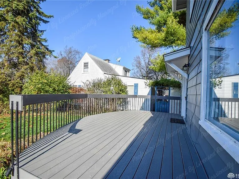 2926 Robin Rd — Photo 5