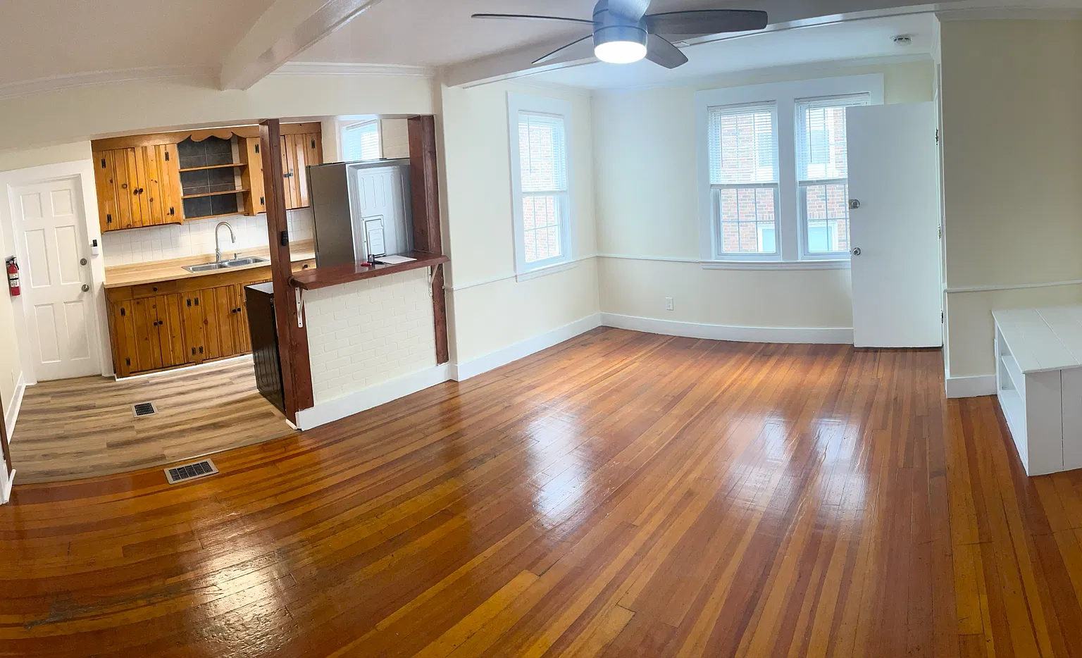 48 Broad St — Photo 3