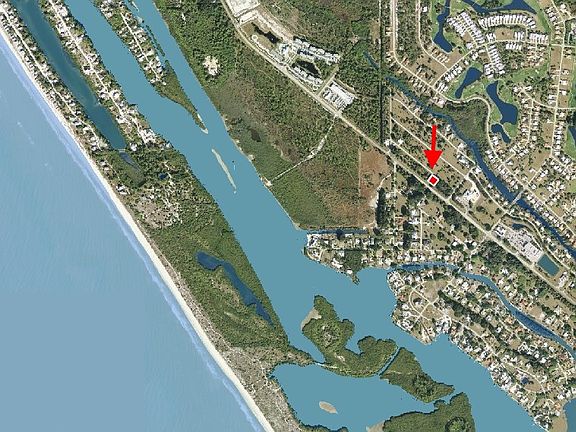 3rd image of 121 Bonita Dr