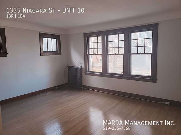 2nd image of 1335 Niagara St Unit 10