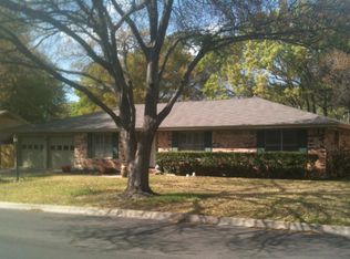 606 Magnolia St, Denton, TX 76201