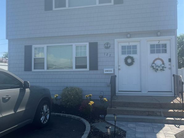 127 Quebec Rd