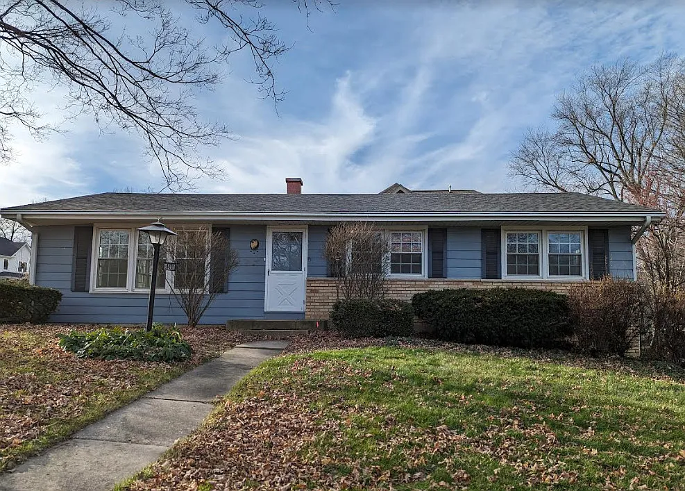 640 Prairie Ave photo 1