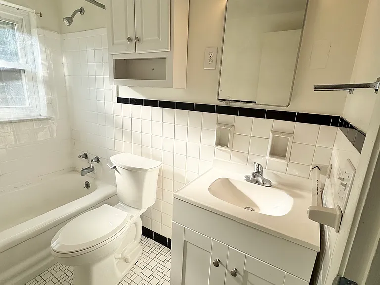 508 Garfield Ave #5 — Photo 9