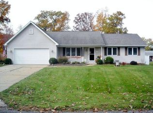 119 Kelwood Ln, Battle Creek, MI 49015