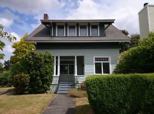 1622 N 49th St, Seattle, WA 98103