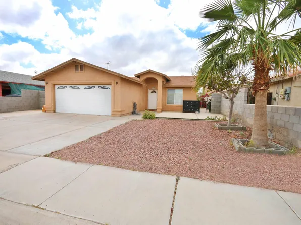 1143 E Liberty St, San Luis, AZ 85349