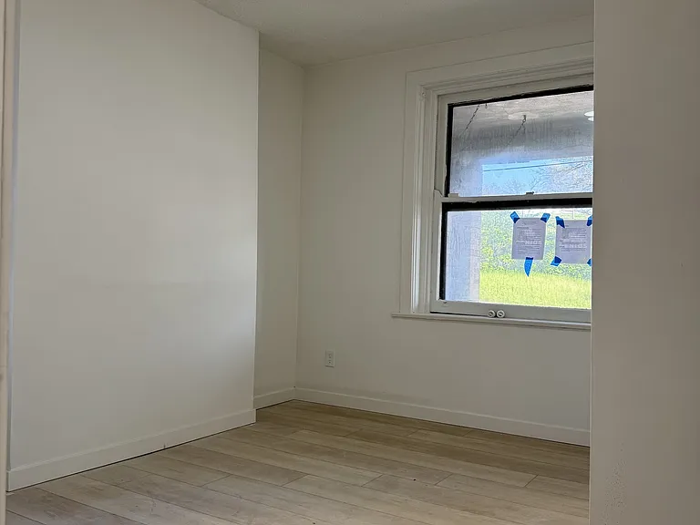 311 Hilton Pl — Photo 4