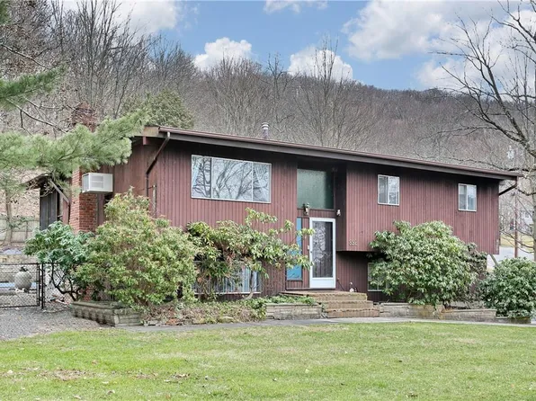 892 Flint Court, Valley Cottage, NY 10989