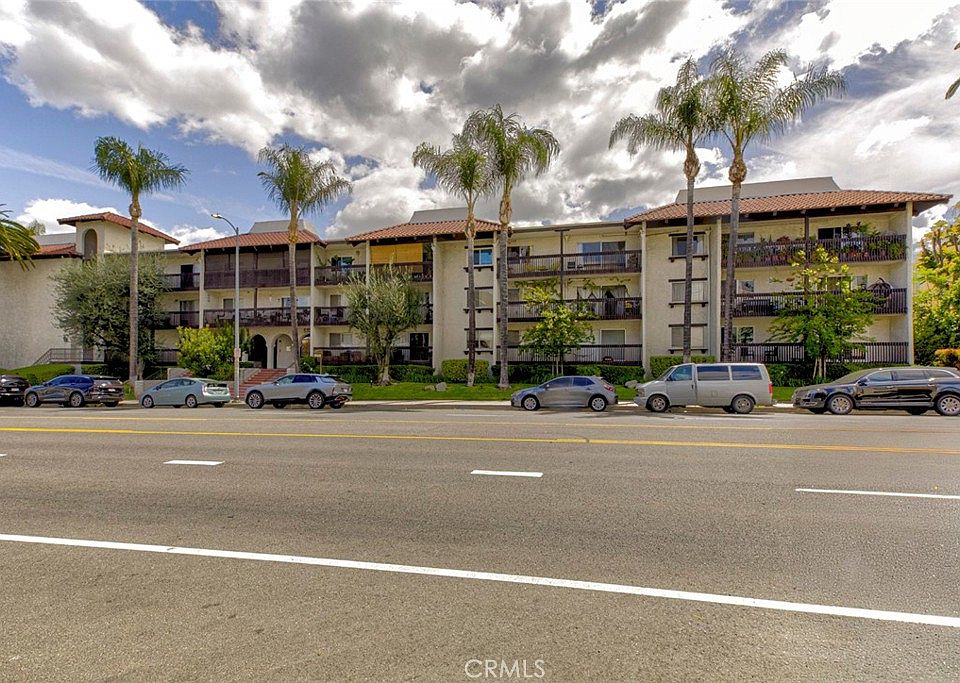 1st image of 5334 Lindley Ave Unit 337