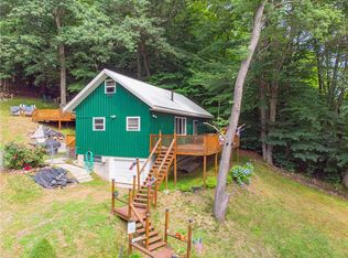 7957 N Maple Rd, Wolcott, NY 14590