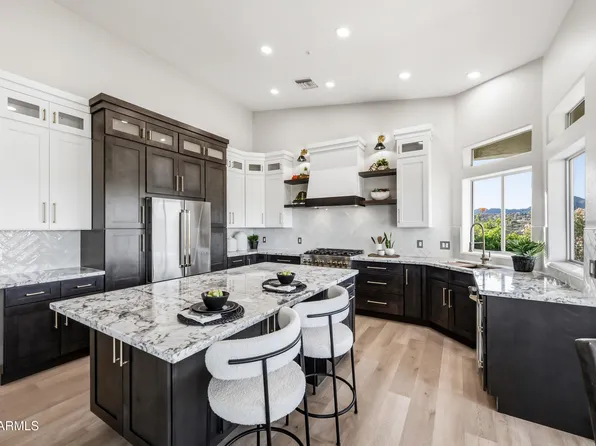 16148 E EMERALD Drive, Fountain Hills, AZ 85268