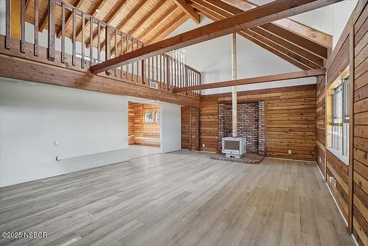 2935 E Clark Ave — Photo 2