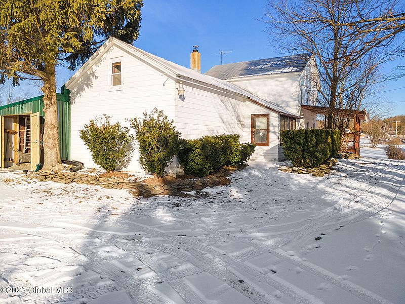 3rd image of 351 Snyder Road