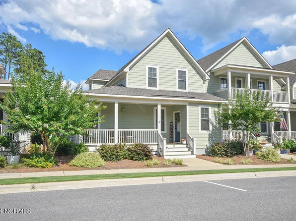 75 Station Avenue, Southern Pines, NC 28387