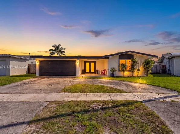 2051 NW 93rd Ln, Sunrise, FL 33322