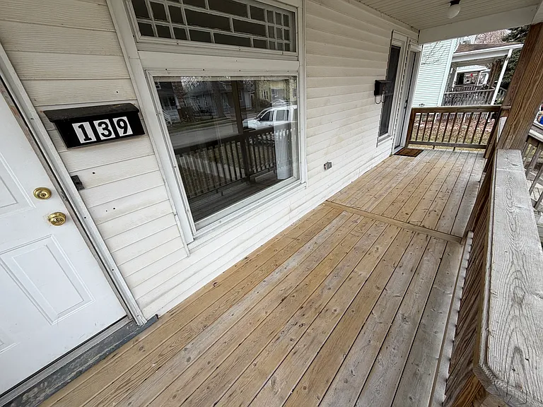 139 Gallup St — Photo 3