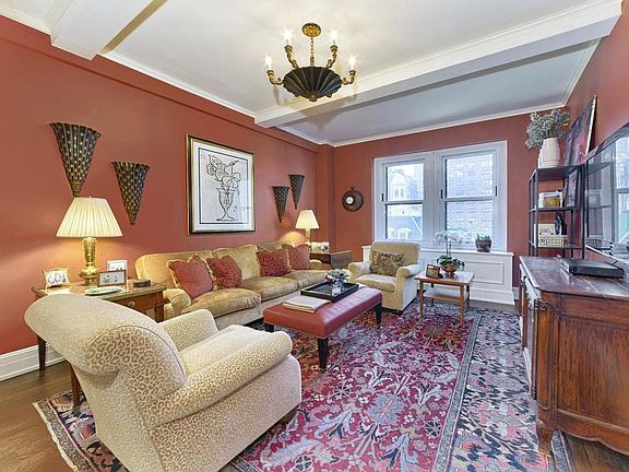 4th image of 215 E 72nd St APT 7W