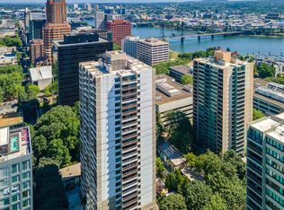 255 SW Harrison St APT 1D, Portland, OR 97201