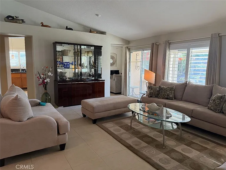 37677 Emerson Dr — Photo 4