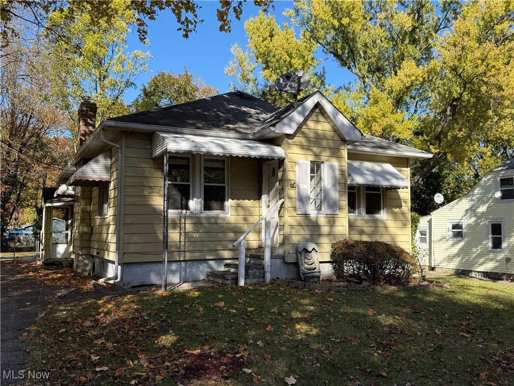 Real estate listing image