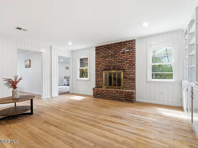 600 N Edgemere Dr — Photo 18