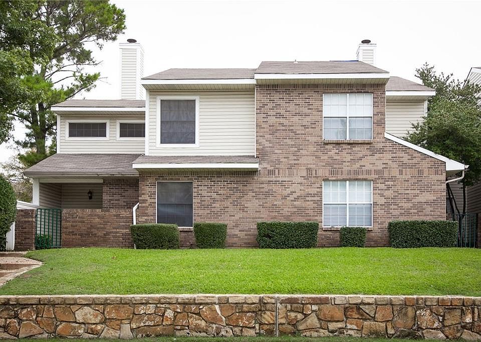1st image of 819 Creekside Dr