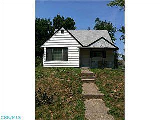 2nd image of 2433 Dawnlight Ave