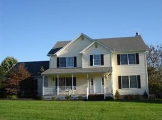 17 Lottings Purchase Rd, Flemington, NJ 08822